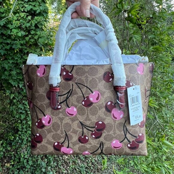 COACH Mollie Tote Bag 25 Cherry Print Signature Canvas Multicolor CZ772 NWT - Picture 3 of 8
